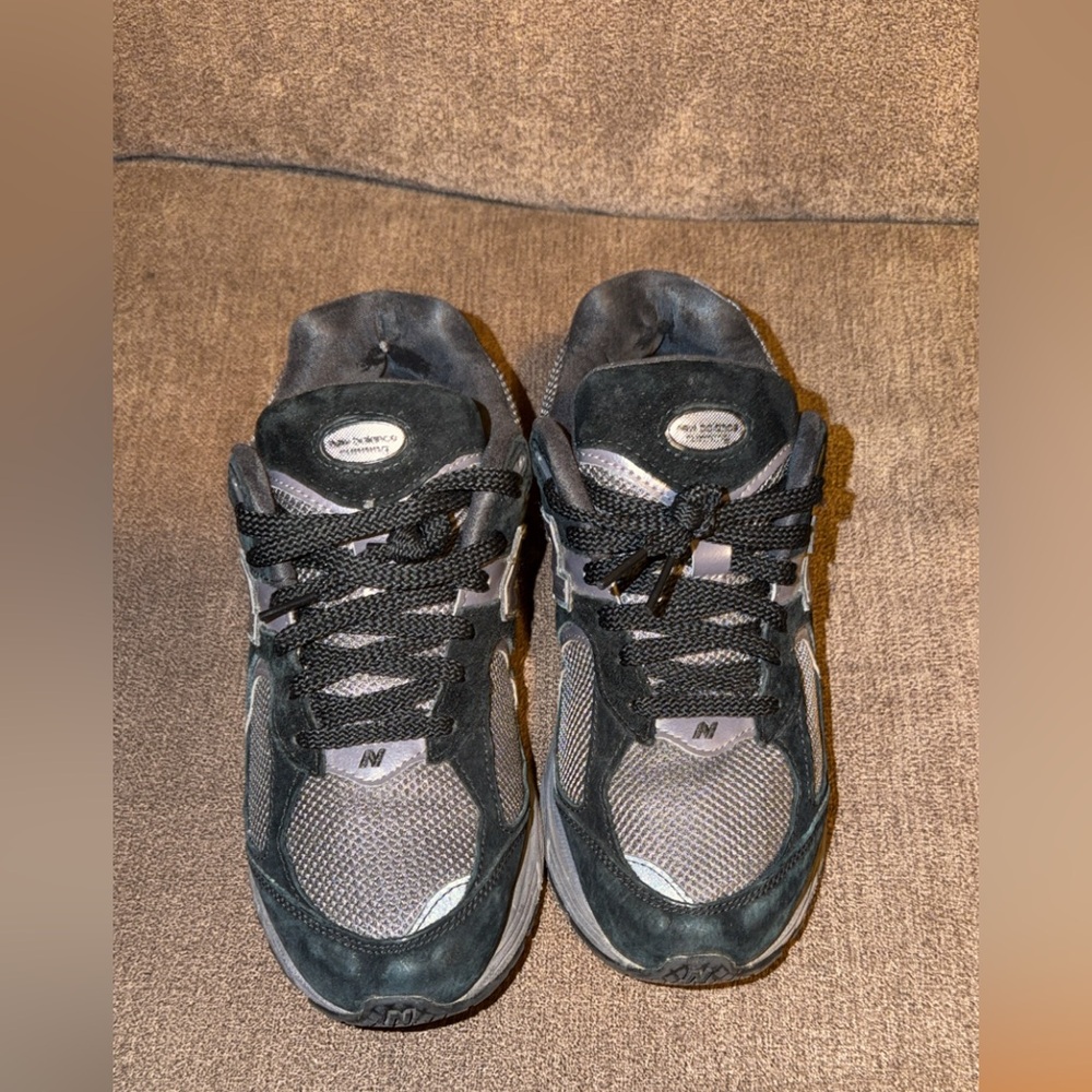 Size 8 - New Balance 2002R Black Magnet